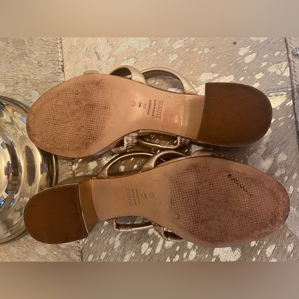 Schutz Gold Strappy Women's Sandals Size 7 - Picture 3 of 5